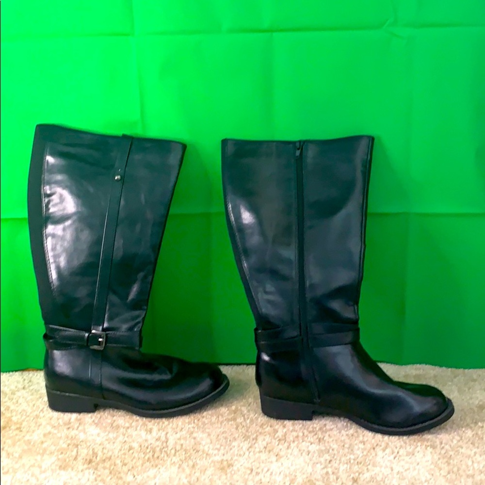 American Eagle boots